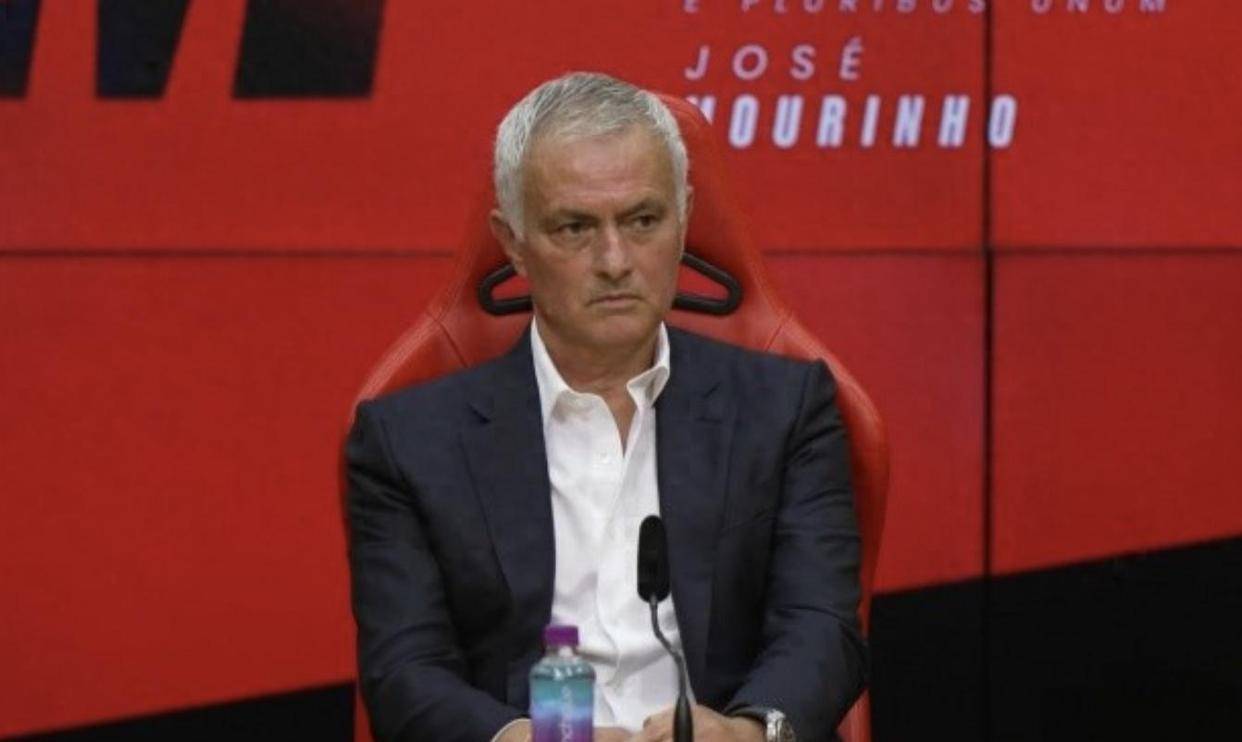 LOL官网-波尔图发布备战花絮，清晨遗憾出局，葡超任务艰巨，医务组通报恢复